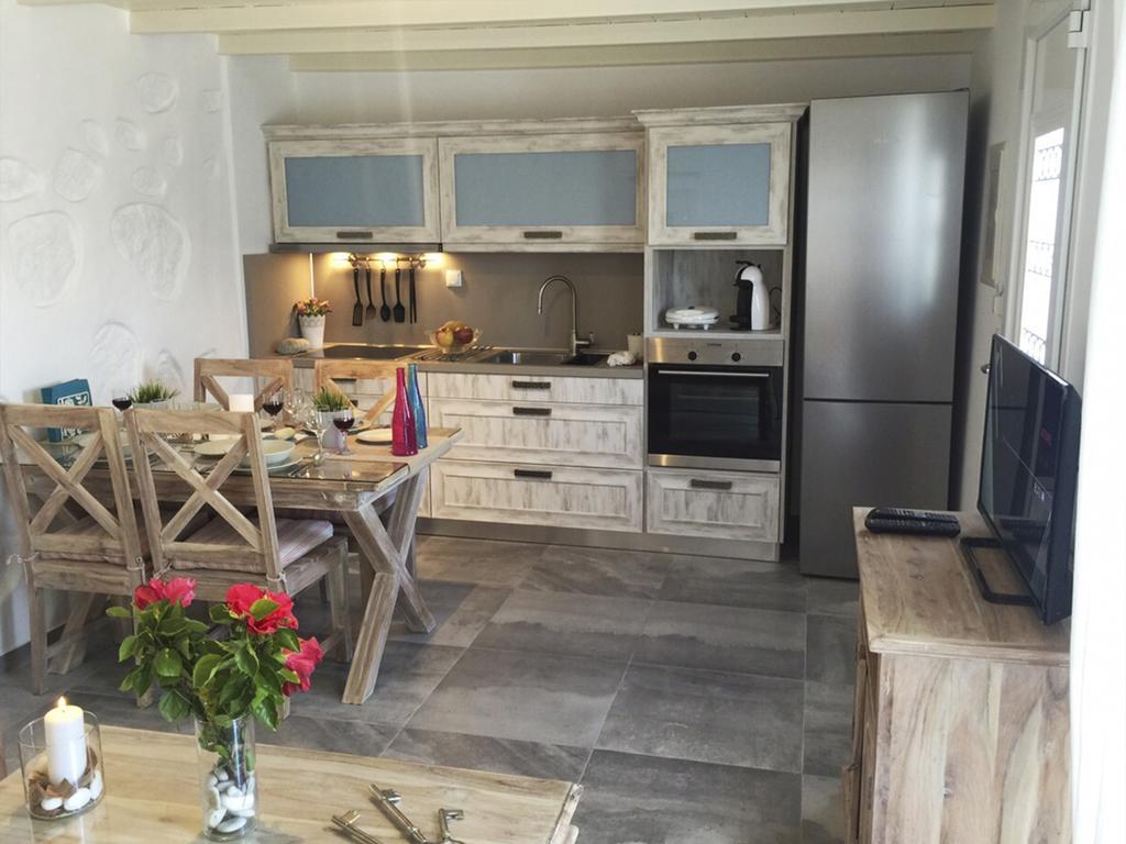 Lavish Suites Agios Ioannis Diakoftis Εξωτερικό φωτογραφία