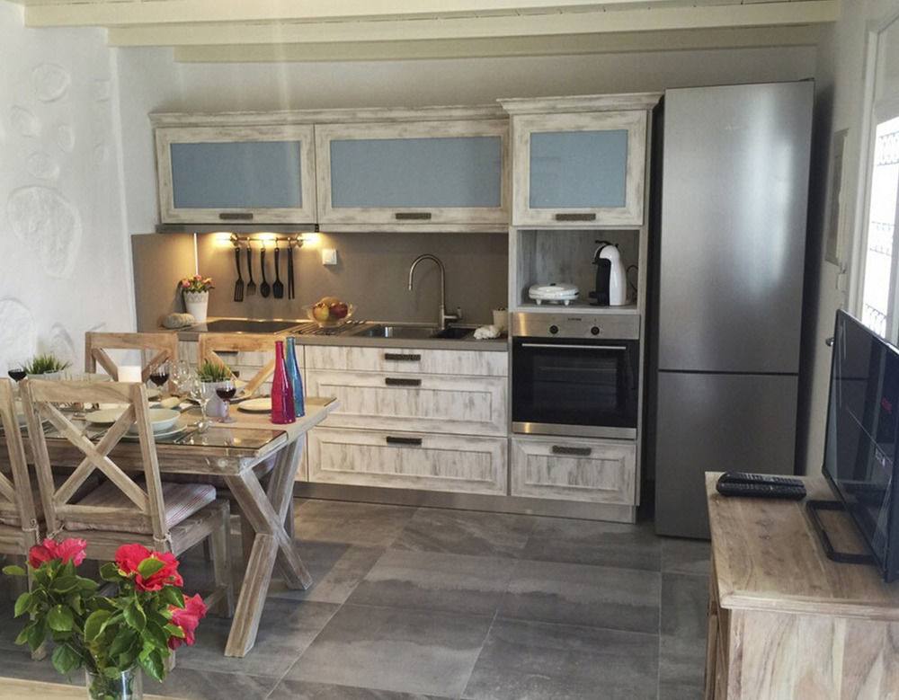 Lavish Suites Agios Ioannis Diakoftis Εξωτερικό φωτογραφία